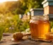 عسل بالشمع الطبيعي من Natural Organic Honey