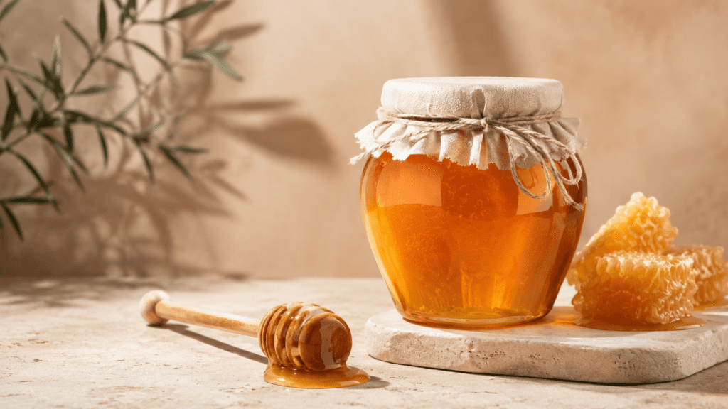 عسل الأسد والعسل الطبيعي من Natural Organic Honey